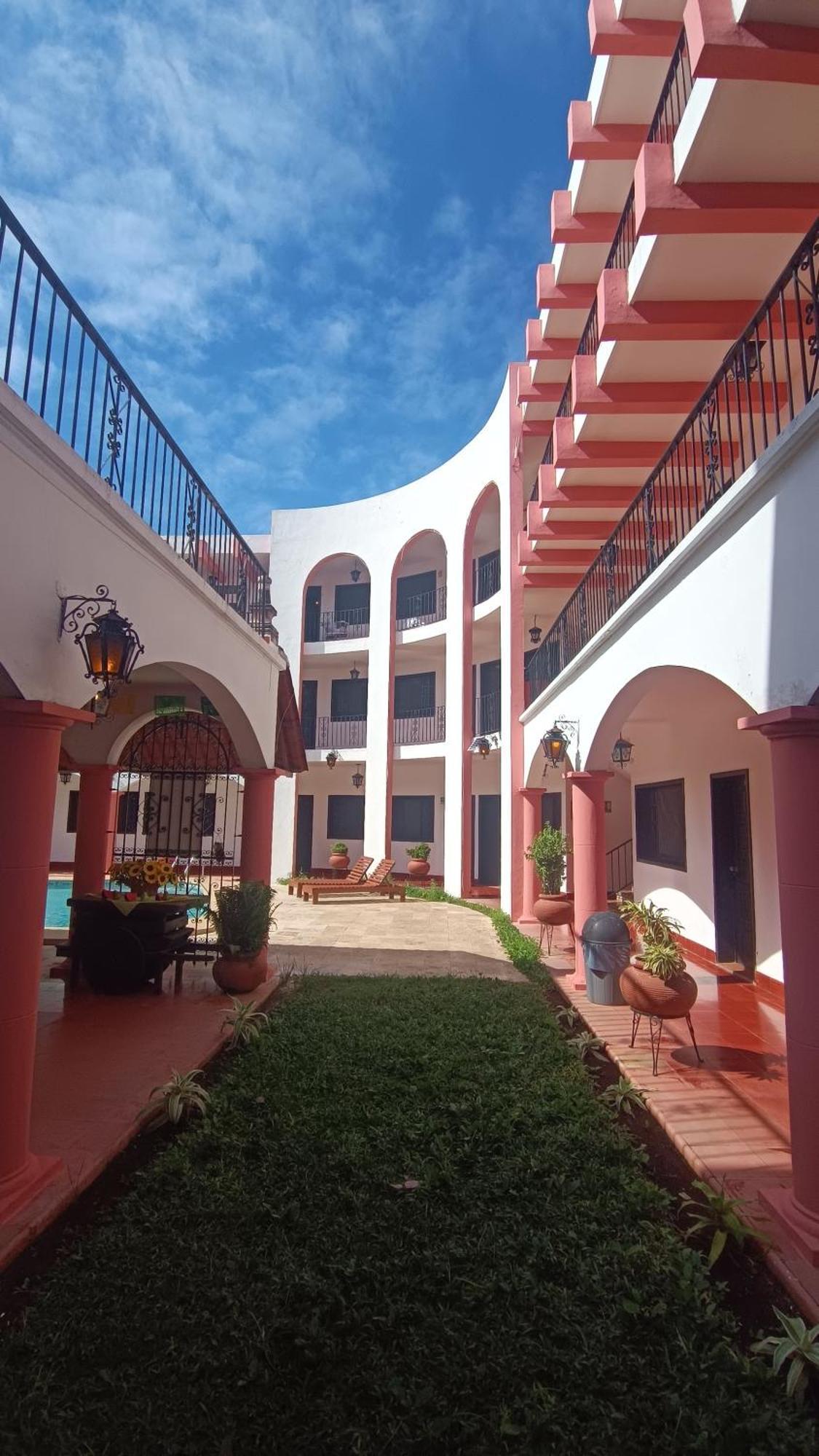 Hotel Zaci Valladolid  Ngoại thất bức ảnh